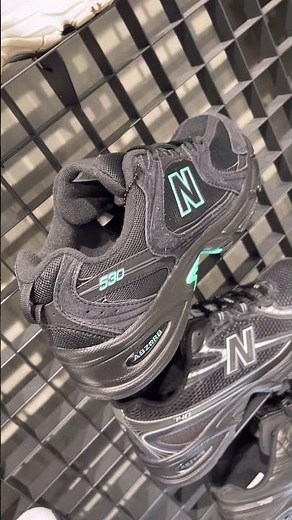 New Balance 530 (Black)