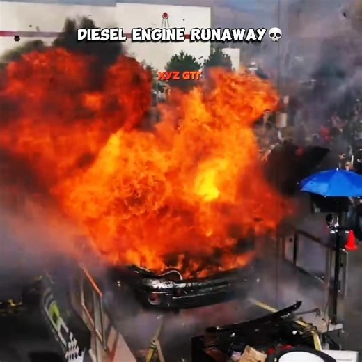 Diesel engine runaway #viral #automobile #shorts