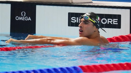 Mondiali di nuoto. Ceccon, argento e delusione nei 100 dorso: "Brucia, ero qui per vincere"
