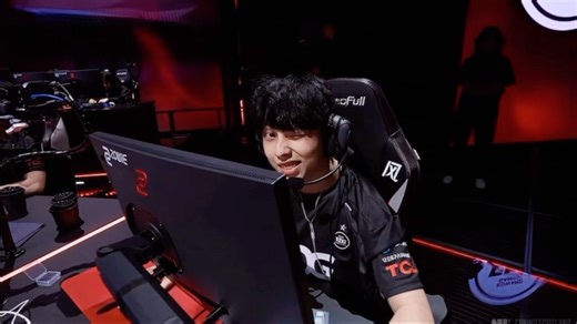 【S1mon】就这两枪，谁敢质疑冠军仿生人的实力;-)