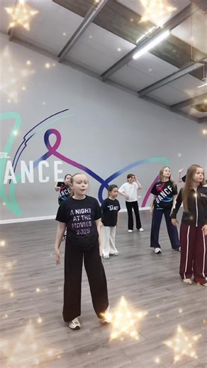 🎄 Christmas routines have officially begun in our classes! We’re buzzing with excitement and can’t wait for a December filled with fun, festive energy💜 Bring your best vibes to class — it’s going to be a magical month! ✨ And a little reminder… we’re now open for new members!🙏🏻 If you’ve been thinking about joining, this is the perfect time to jump in!🤩 📩 Message us to book your FREE trial and get involved today! | Excel Dance