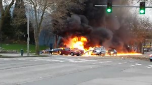 Space Needle Helicopter Crash UPDATE: 2 News Reporters Killed When Helicopter Plummeted, Crashed Into 2 Cars [VIDEO]