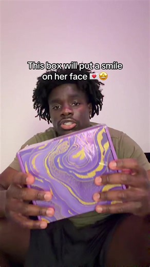 Perfect Valentine's Gift Box for Your Girlfriend