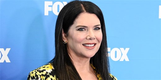 'Gilmore Girls' Fans Say Lauren Graham Is "So Back" With New TV Show