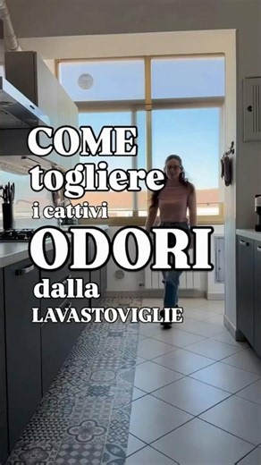 Come togliere i cattivi odori dalla lavastoviglie