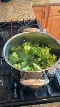 Freezing Garden Broccoli for Winter 🥦❄️ #homestead #gardening #foodpreservation