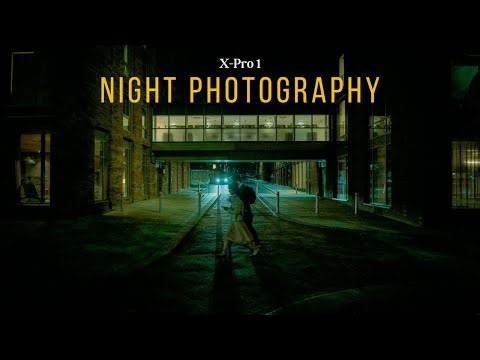 Fujifilm XPRO1 NIGHT Street Photography