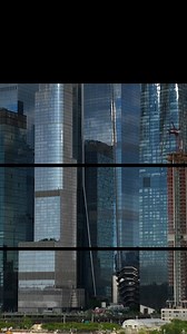 Grab a bite, hit the shops, and vibe with the energy of Hudson Yards, NYC’s coolest neighborhood featuring big flavors and shops to explore. | Hudson Yards New York