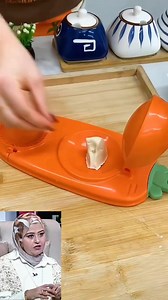 قطعة في المطبخ بتقطع وتفرد وتحشي العجين | Mona Amer