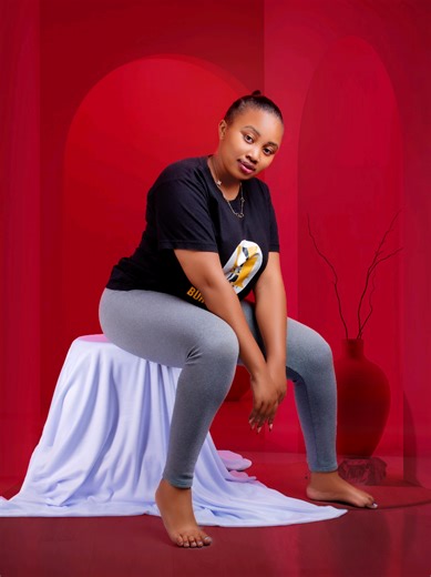 Capture Stunning Moments with Vee Creatives