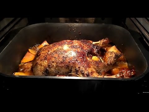 Kaczka pieczona w piekarniku - sprawdzony przepis!