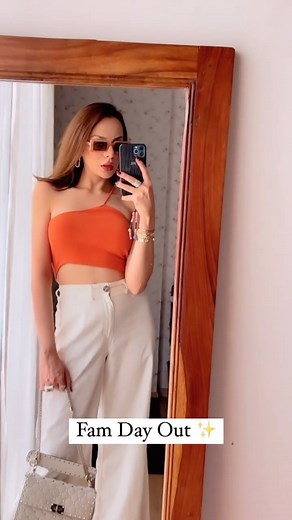 Nitibha Kaul on Instagram: "Sunday’s are for family ❤️ Took mom out to get her brows microbladed & mine touched up at @ristudio.in followed by some shopping where dad & my younger brother joined us 🛍 ended the night with dinner and drinks at @_botai 🥂 Such a wholesome day! HIGHLY recommend taking one day of the week & devoting it to some QUALITY family time ✨ #TheKauls #SundayFunday #FamilyTime #NKOut"