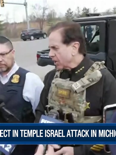 #BREAKING A gunman was killed after ramming a car into Temple Israel synagogue in Michigan. Sources say he was fatally shot by security. #templeisrael #michigan #synagogue #jewish