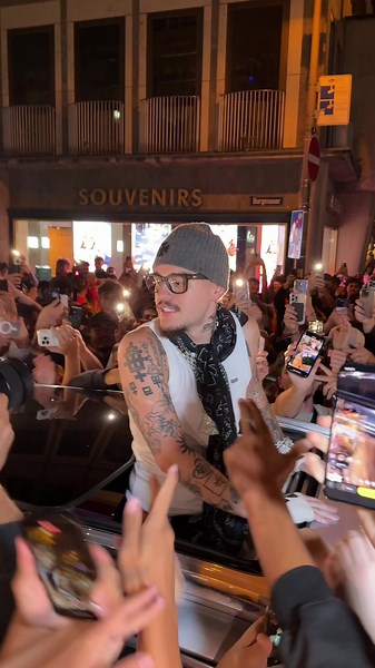 Yeat Shoots 'COME N GO' Music Video in Cologne