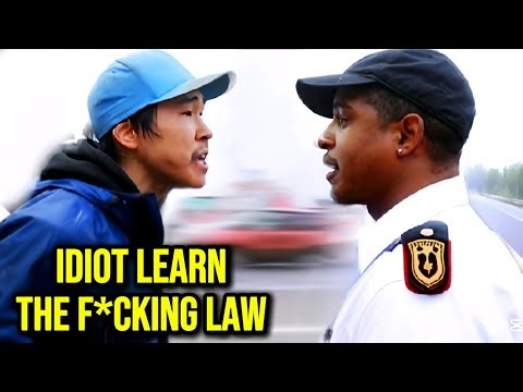 Stupîd Cop Realize This Guy Is Not Playing