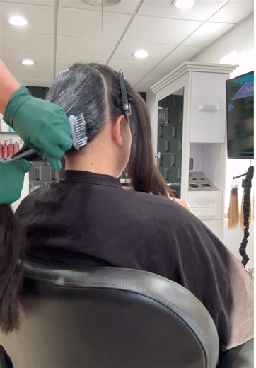 Want to refine your color & add shine? THE GLOSS is the answer for healthier, richer looking hair! 🖤🔳 #oklahomahairstylist #poncacitysalon #haircolor #brunette #healthyhair