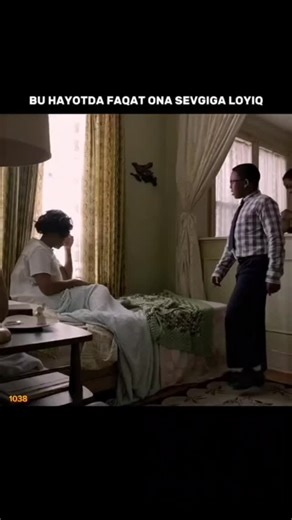 Tarjima Kinolar | Filmlar on Instagram: "🔢 Film kodi: 4615 Kino profildagi botda 日本利用压电瓷砖将脚步转化为电能。这些瓷砖捕捉来自你脚步的动能。当你行走时，你的重量和动作会对瓷砖产生压力。瓷砖会轻微弯曲，从而产生机械应力。瓷砖内部的压电材料将这种应力转化为电能。每一步都会产生少量电荷，而数百万步结合在一起就能产生足够的电力来驱动LED灯、数字显示屏和传感器。 在像涩谷车站这样繁忙的地方，每天大约有240万脚步为这一系统作出贡献。这些电可以被储存或立即使用，从而减少对传统电力来源的依赖，并支持可持续的城市基础设施。这种方法将日常运动转化为实用的可再生能源。 #日本 #知识 #事实 #你知道吗 #推荐 #科技 #创新 #历史 #技术 #实验 #热门"