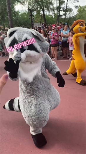 Disneyland funny moments.#disney #disneyland #disneyworld #funny #funnyvideos #fyp #foryou #tiktok
