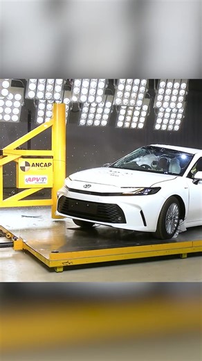 Here's our real-time compilation of the Toyota Camry crash tests. The Toyota Camry scored the maximum 5-star ANCAP safety rating. Check out the full safety report on our website here: https://www.ancap.com.au/safety-ratings/toyota/camry/f584ba #ANCAP #ANCAPSAFETY #crashtest #Toyota #Camry | ANCAP Safety Ratings