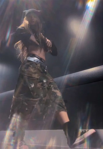 How to Fix a Cracked Phone Screen Effectively