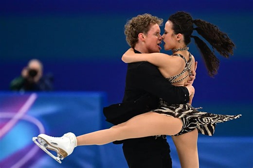 Winter Olympics 2026: Madison Chock and Evan Bates in heated ice dancing contest, curling to throw for gold, Lindsey Vonn has 'no regrets'