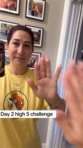 Day 2 of the high 5 challenge. The High 5 Challenge by Mel Robbins is simple: Every morning, you high five yourself in the mirror 🖐️ It’s a small habit that rewires your brain for confidence, self-trust, and momentum. Day by day, it changes how you show up for yourself.