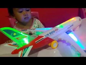 Mainan Pesawat Pesawatan ✈ Air Plane ✈ AIRBUS A380 💖 Let's Play Jessica & Jenica