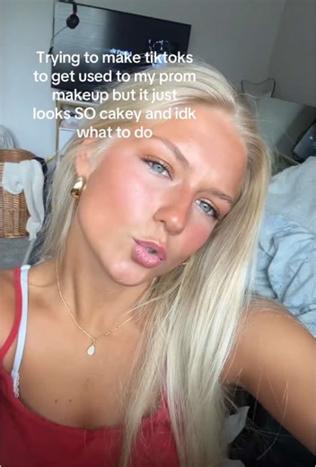 AND I NEED TO BE READY IN AN HOUR #help #prom #makeup