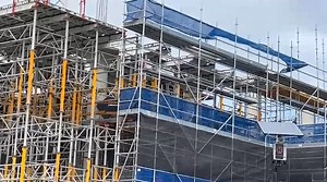 Scaffold safety starts in the design phase, and minimum load requirements must account for all potential imposed loads. Our officials have had numerous safety issues on the PACT Ora site in Sorrento. Over the weekend with forecast high prevailing winds, Eire Total Access management failed to factor in environmental wind loads (AS1170)... very lucky that no one on site or public within the vicinity were injured, or property damaged. Spare a thought for the poor Eire scaffs who spent their Sunday 