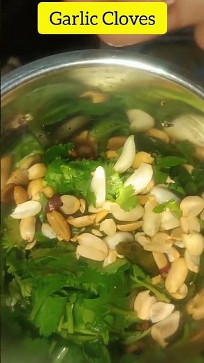 Green Chilli Thecha Recipe 🌶️🔥 Spicy Maharashtrian Chutney | 5 Min Recipe