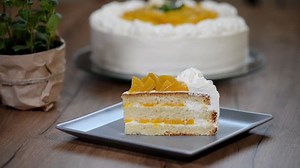 Eat Peach Cake Stock Footage Video (100% Royalty-free) 1008679813 | Shutterstock