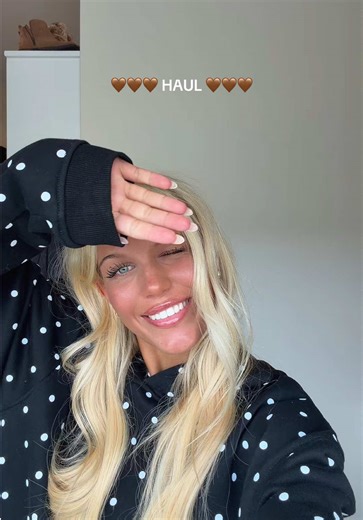 could i have said “SO CUTE!” any more times?? 😅😅 go shop @Sail the Label 🤎 #haul #haultok #foryoupage