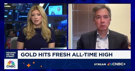 Wall Street Journal's Greg Ip: Rising gold prices suggest fading trust in central banks