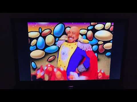 Sesame Street The Adventures of Trash Gordon Planet: Chicken