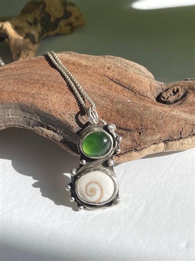 Silver Shell and Serpentine Jewel Necklace. Operculum Shell and Serpentine Jewel Necklace. - Etsy