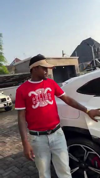 i would never understand people that’ll make so much money and live their lives trying to impress the masses. like bro free yourself. you’re rich, just free yourself man.