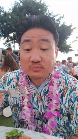 I experienced Maui's upscale luau! 🌺