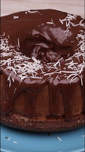 18K views · 280 reactions | Quand je fais un gâteau au chocolat comme celui-ci, tout le monde me demande la recette | Recettes et Délices | Facebook