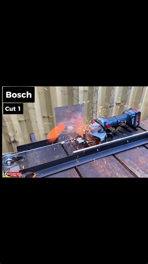 💥Ultimate Cordless Angle Grinder Showdown💥 Bosch vs DeWalt vs Ingco vs Tork Craft Part 2 of 3 In this video we test the cutting speed through a steel rod. The Angle Grinders in this video: - Bosch Cordless Angle Grinder 18V Brushless Kit (06019H9021) - DeWalt Cordless Angle Grinder 18V Brushless Tool only (DCG413N) -Ingco Cordless Angle Grinder 1200W 20V 'Tool Only