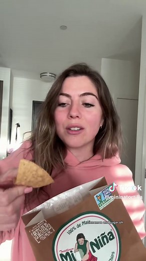 Looking for a healthier snack option without sacrificing flavor? 😋 Mi Niña Tortilla Chips are made with simple ingredients, no preservatives and no additives. Perfect for dipping, sharing, or enjoying straight from the bag—clean ingredients, authentic crunch. #mininatortilla #foodtok #snackbreak #fyp