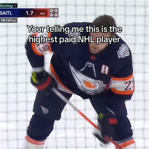 Auston Matthews Hits the Post: A Shocking Moment