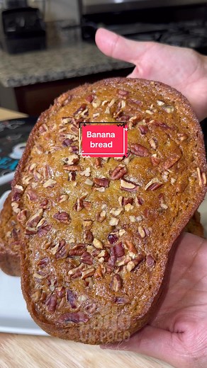 Delicious Banana Bread Recipe with Pecans and Cinnamon