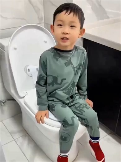 Children’s Portable Foldable Toilet Seat