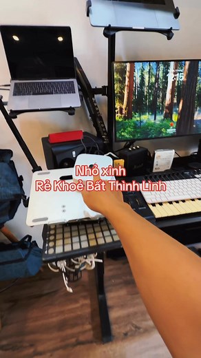 38 reactions · 17 comments |  Mac mini M4 quả là sản phẩm đáng nể nhất hiện nay. Nhỏ gọn mà thiết kế cực kỳ tinh tế, xinh xắn trên bàn làm việc.⚡ Sức mạnh thì “bất thình lình”, xử lý mượt mọi tác vụ.❤️ Đúng kiểu nhỏ mà có võ, ai mê công nghệ khó lòng cưỡng lại.#MacMiniM4 #NhoMaCoVo #SanPhamDangNe | Ngô Hoài Anh | Facebook