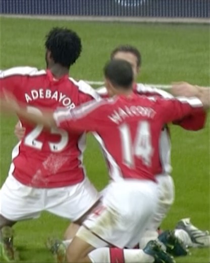 🚀 Bentley's belter. 👊 Jenas' strike. 🤯 Lennon's limbs. October 29th 2008. One of the greatest North London Derbies of all time? Classic highlights: Arsenal 4-4 Spurs 📺 | Tottenham Hotspur