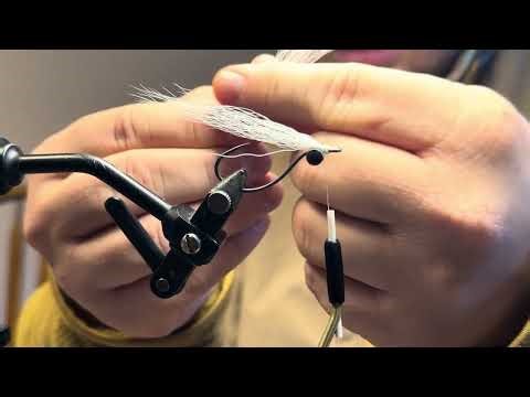 Fly Tying Tutorial: Bend Back Clouser Minnow