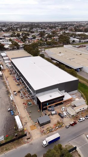 11 comments | THE CABLE PULL SPECIALISTS! ⚡️ Another 3200A consumers mains install handled with ease!! The GC team pulled these beast’s in with the kind of precision and quality that speaks for itself  DONE ONCE - DONE PROPERLY  #qualityoverquantity #cablepulling #designandconstruct | Green Connect Australia | Facebook