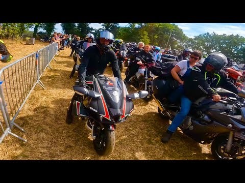 IL M’ARRIVE QUE DES DINGUERIES : Cette moto plus rare qu’une H2r? 😱