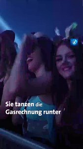 Heizen mit Körperwärme – das macht ein Club in Glasgow. Die beim Tanzen freigesetzte Wärme wird gespeichert und später zum Heizen genutzt. So sollen Energie und Kosten gespart werden. | tagesschau