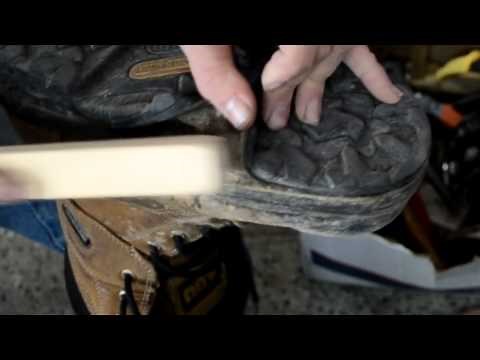 Shoe repair: workboot glue using Barge Cement